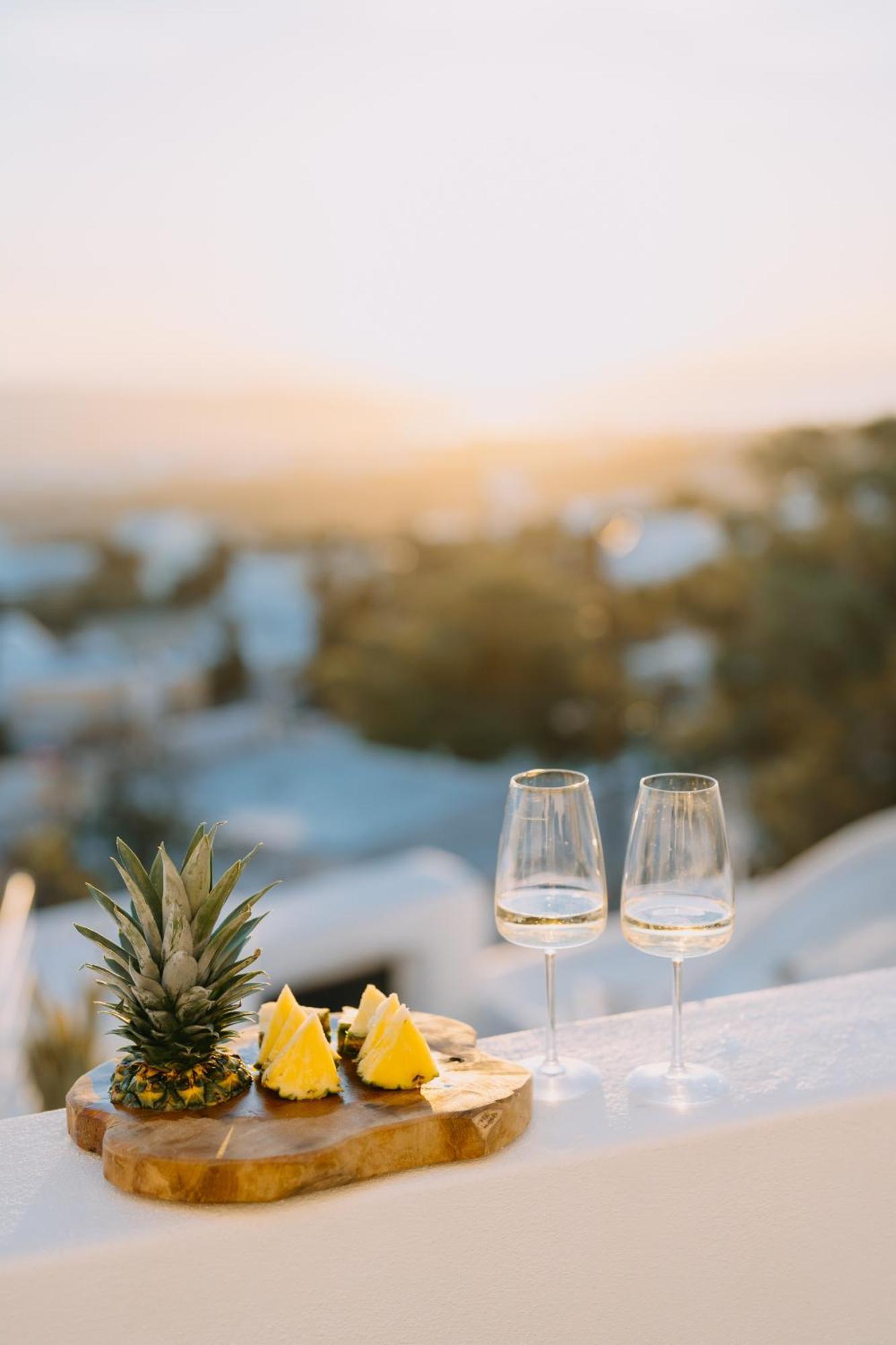 Noir Cave Villa With Private Jacuzzi And Sunset Terrace Pýrgos Exterior foto