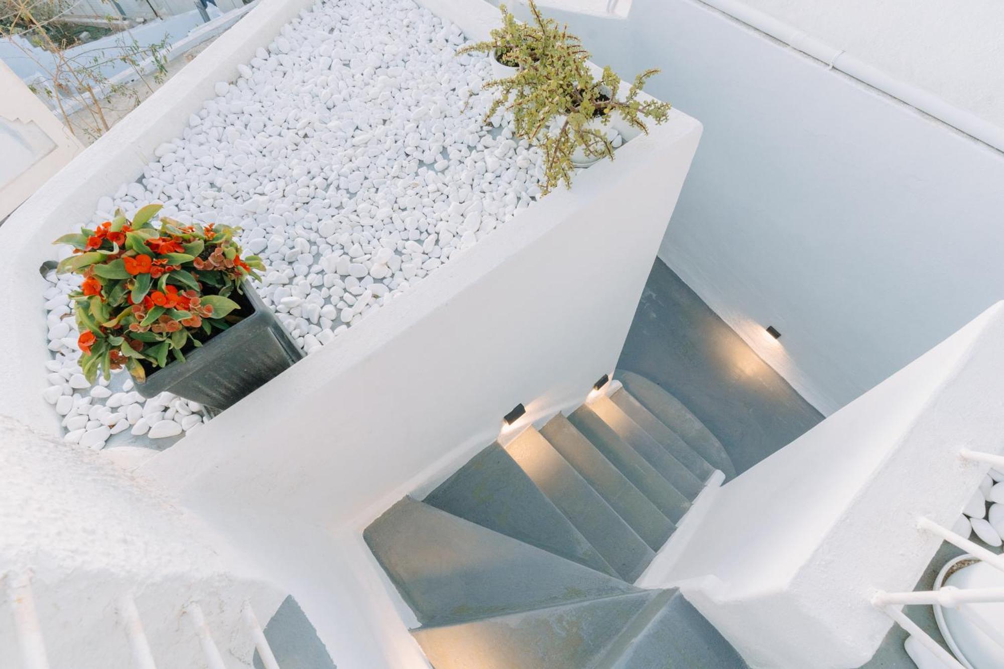 Noir Cave Villa With Private Jacuzzi And Sunset Terrace Pýrgos Exterior foto
